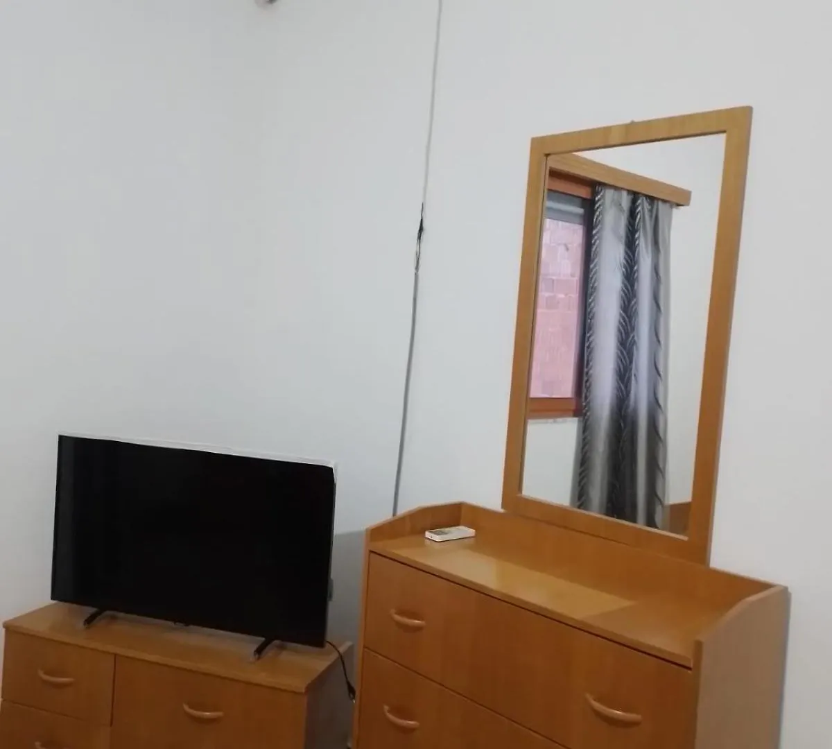 Xhuljan Apartament غوليم ألبانيا